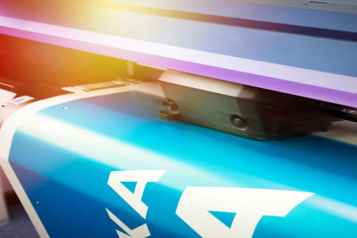 Splendour Signs LLC lathe machine